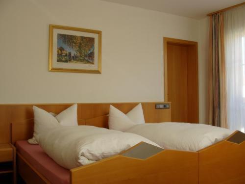 Pension Demmel, Bed & Breakfast Bruckmuhl Exterior photo