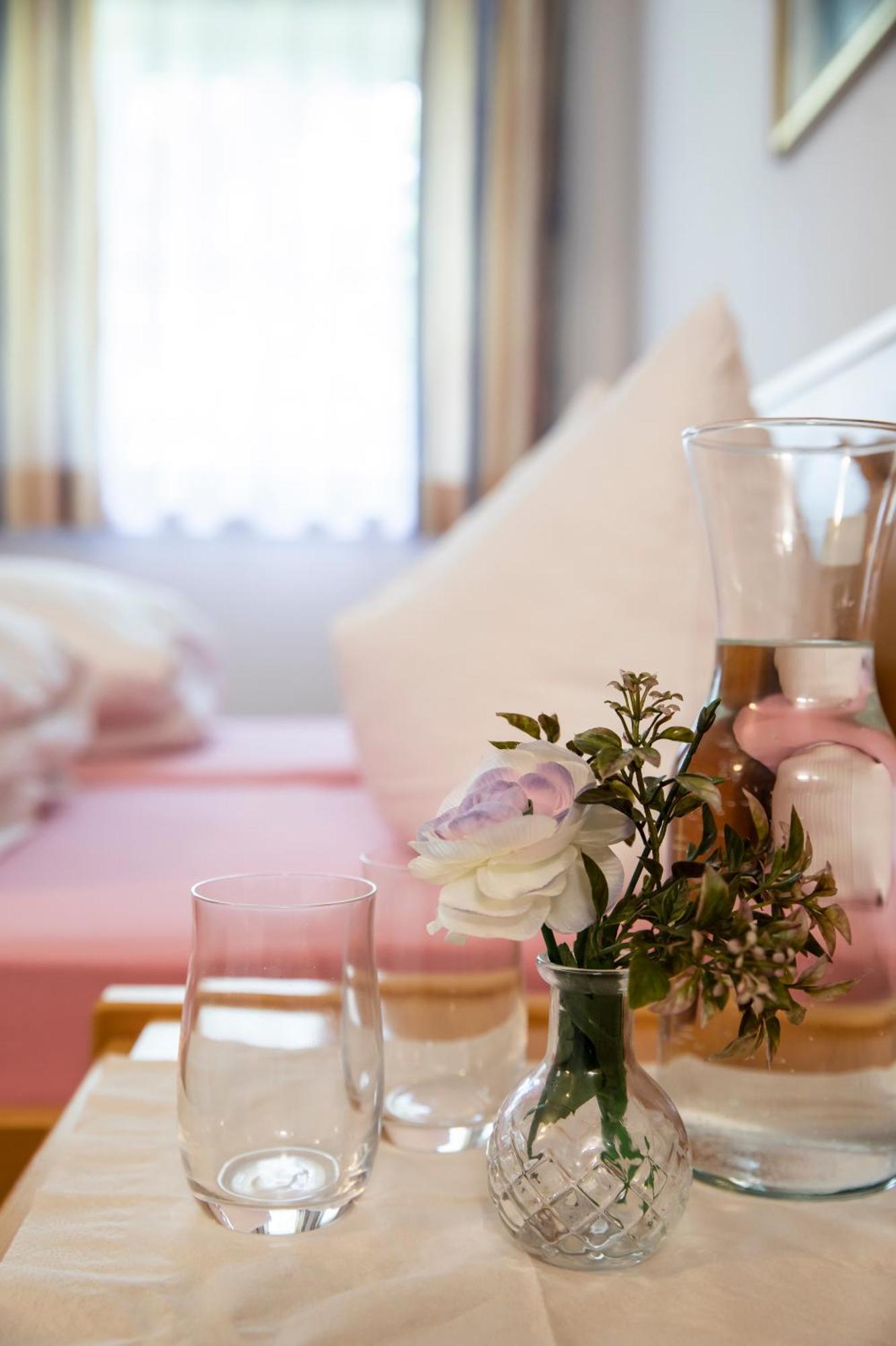 Pension Demmel, Bed & Breakfast Bruckmuhl Exterior photo